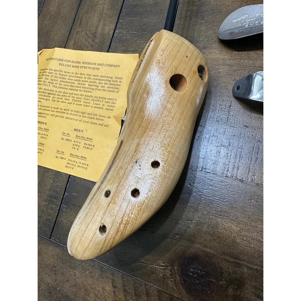 Vintage Sears Shoe Stretcher No. 19012 Johnston & Murphy Thom McAn Shoe Horns
